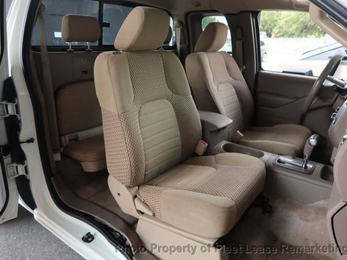 Used 2016 Nissan Frontier SV RWD image 22
