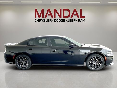 Used 2023 Dodge Charger R/T w/ Blacktop Package image 5