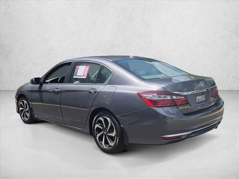 Used 2016 Honda Accord EX image 8