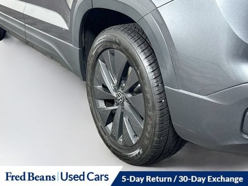 Used 2022 Volkswagen Taos S w/ IQ Drive S Package AWD/4WD image 42