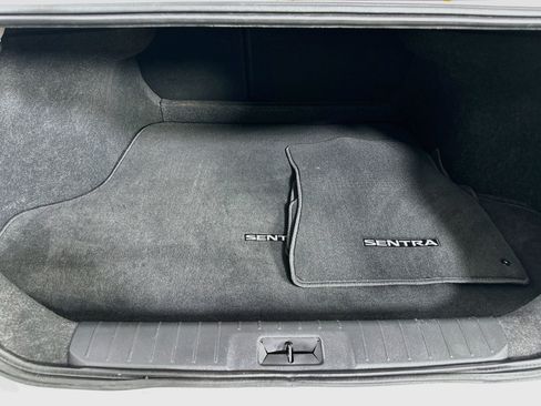 Used 2024 Nissan Sentra SV FWD image 26