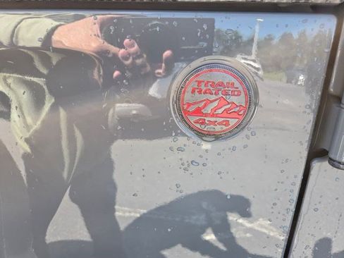 Used 2022 Jeep Wrangler Unlimited Rubicon w/ LED Lighting Group AWD/4WD image 21