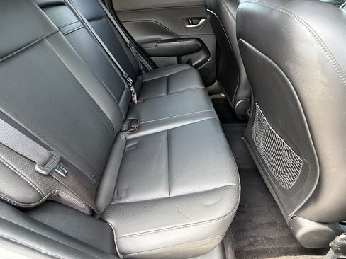 Used 2024 Hyundai Kona Limited AWD/4WD image 11