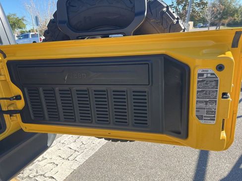 Certified 2020 Jeep Wrangler Unlimited Rubicon image 30