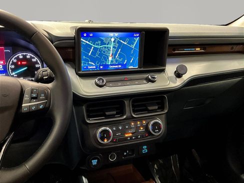 Used 2024 Ford Maverick Lariat FWD image 10