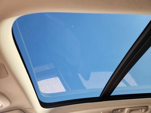 Certified 2025 Volvo XC90 B5 Core w/ Climate Package image 23