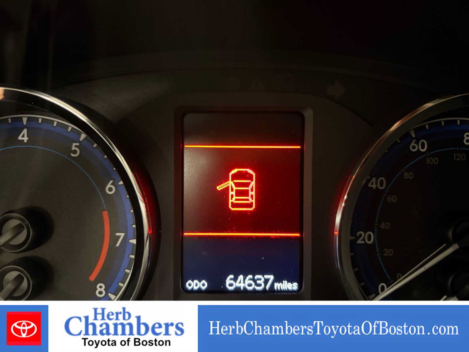 Used 2018 Toyota Corolla LE w/ Carpet Mat Package (TMS) FWD image 5