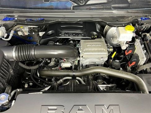 Used 2021 RAM 1500 Big Horn AWD/4WD image 9