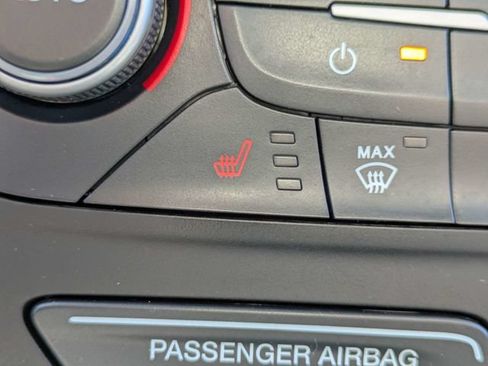 Used 2019 Ford Escape SE FWD image 22