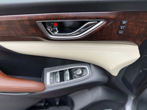 Used 2019 Subaru Ascent Touring image 30