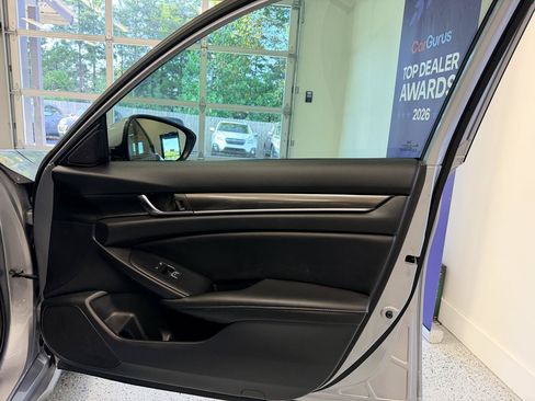 Used 2020 Honda Accord Sport image 20
