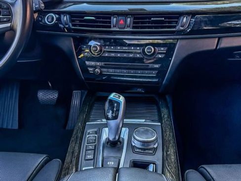 Used 2017 BMW X5 xDrive40e image 31