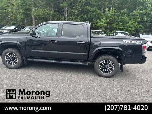 Used 2022 Toyota Tacoma TRD Sport AWD/4WD image 6