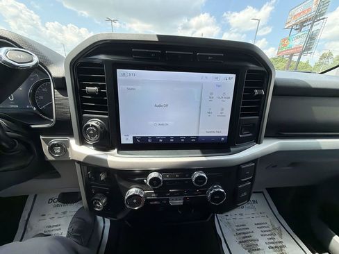 Used 2022 Ford F150 XLT w/ Equipment Group 302A High AWD/4WD image 22