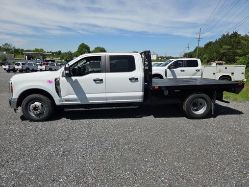 New 2024 Ford F350 XL w/ XL Chrome Package image 5