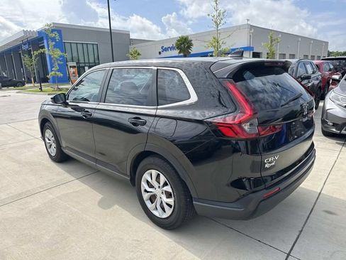 Certified 2023 Honda CR-V LX image 5