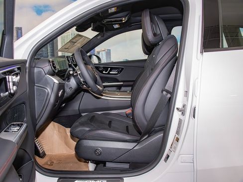 Used 2026 Mercedes-Benz GLC 43 AMG GLC 43 AMG image 20