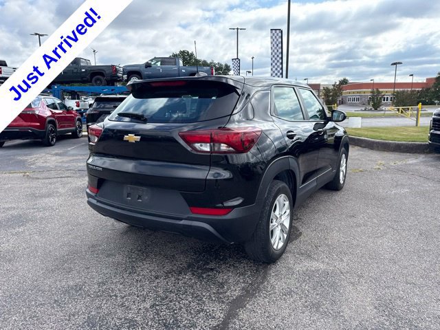 Used 2023 Chevrolet TrailBlazer LS FWD image 7
