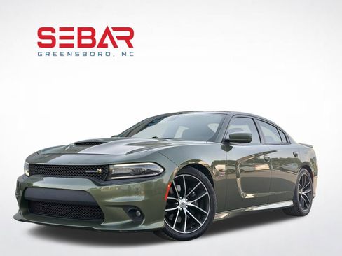 Used 2018 Dodge Charger R/T Scat Pack w/ Driver Confidence Group RWD image 1