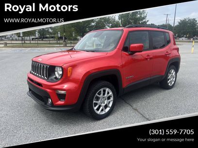 Used 2019 Jeep Renegade Latitude w/ UConnect 8.4 Nav Group