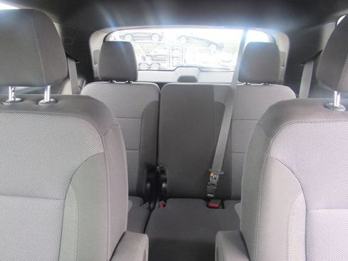 Certified 2023 Chevrolet Traverse LT w/ LPO, Floor Liner Package AWD/4WD image 21