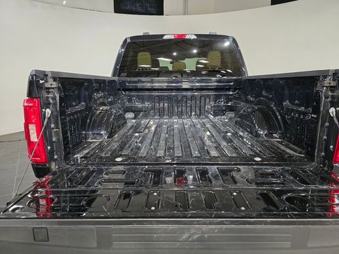 Used 2023 Ford F150 XLT image 8