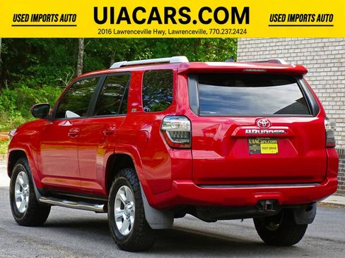 Used 2018 Toyota 4Runner SR5 RWD image 8