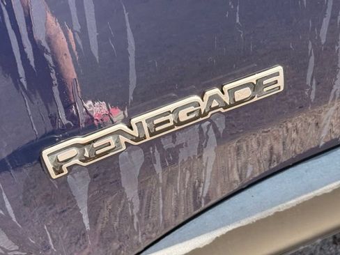 Used 2017 Jeep Renegade Sport w/ Power & Air Group AWD/4WD image 9