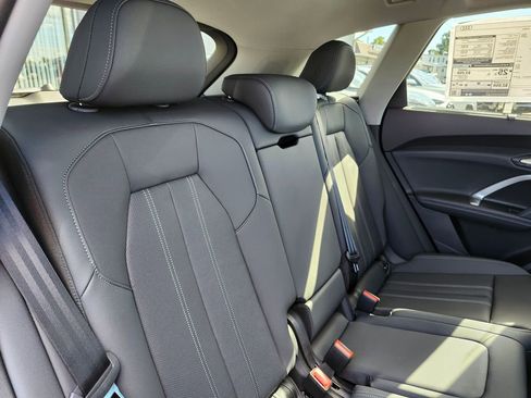New 2025 Audi Q5 Premium Plus image 18