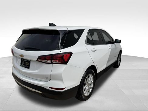 Used 2024 Chevrolet Equinox LT FWD image 5