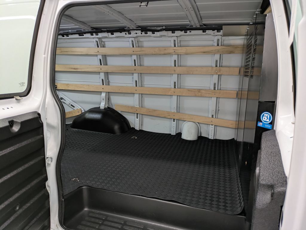 Used 2025 GMC Savana 2500 w/ Driver Convenience Package RWD image 20