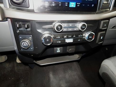 Used 2024 Ford F150 XLT w/ Tow/Haul Package image 23