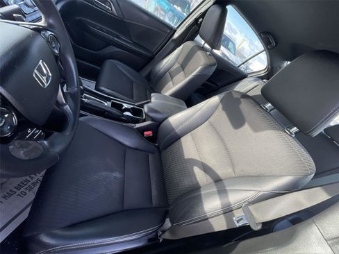 Used 2016 Honda Accord Sport image 14