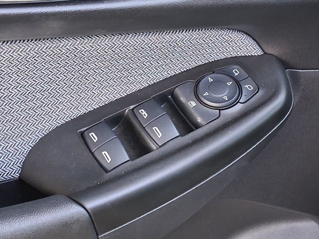 Used 2024 Chevrolet TrailBlazer LS w/ LS Convenience Package FWD image 19