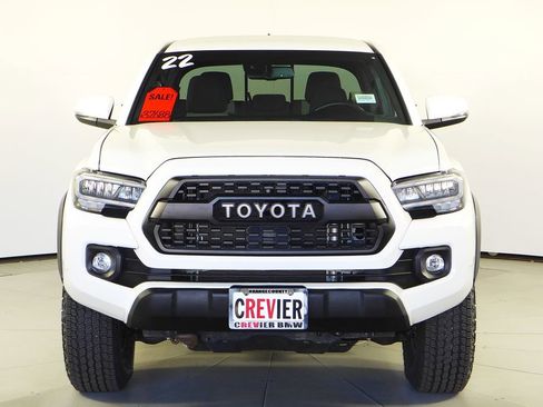 Used 2022 Toyota Tacoma TRD Off-Road image 3