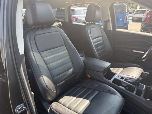 Used 2017 Ford Escape Titanium FWD image 24
