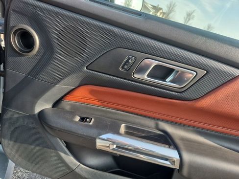 Used 2024 Ford Mustang Premium image 21