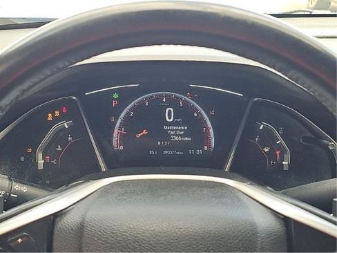 Used 2019 Honda Civic Sport image 8
