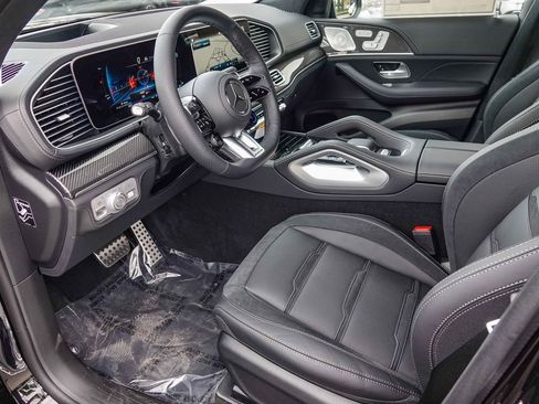 New 2026 Mercedes-Benz GLS 63 AMG 4MATIC image 16