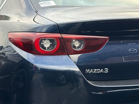 Used 2024 MAZDA MAZDA3 s FWD image 24
