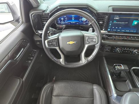 Used 2023 Chevrolet Silverado 1500 LTZ w/ LTZ Convenience Package II AWD/4WD image 13