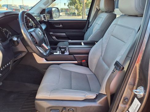 Used 2022 Toyota Tundra SR5 image 13