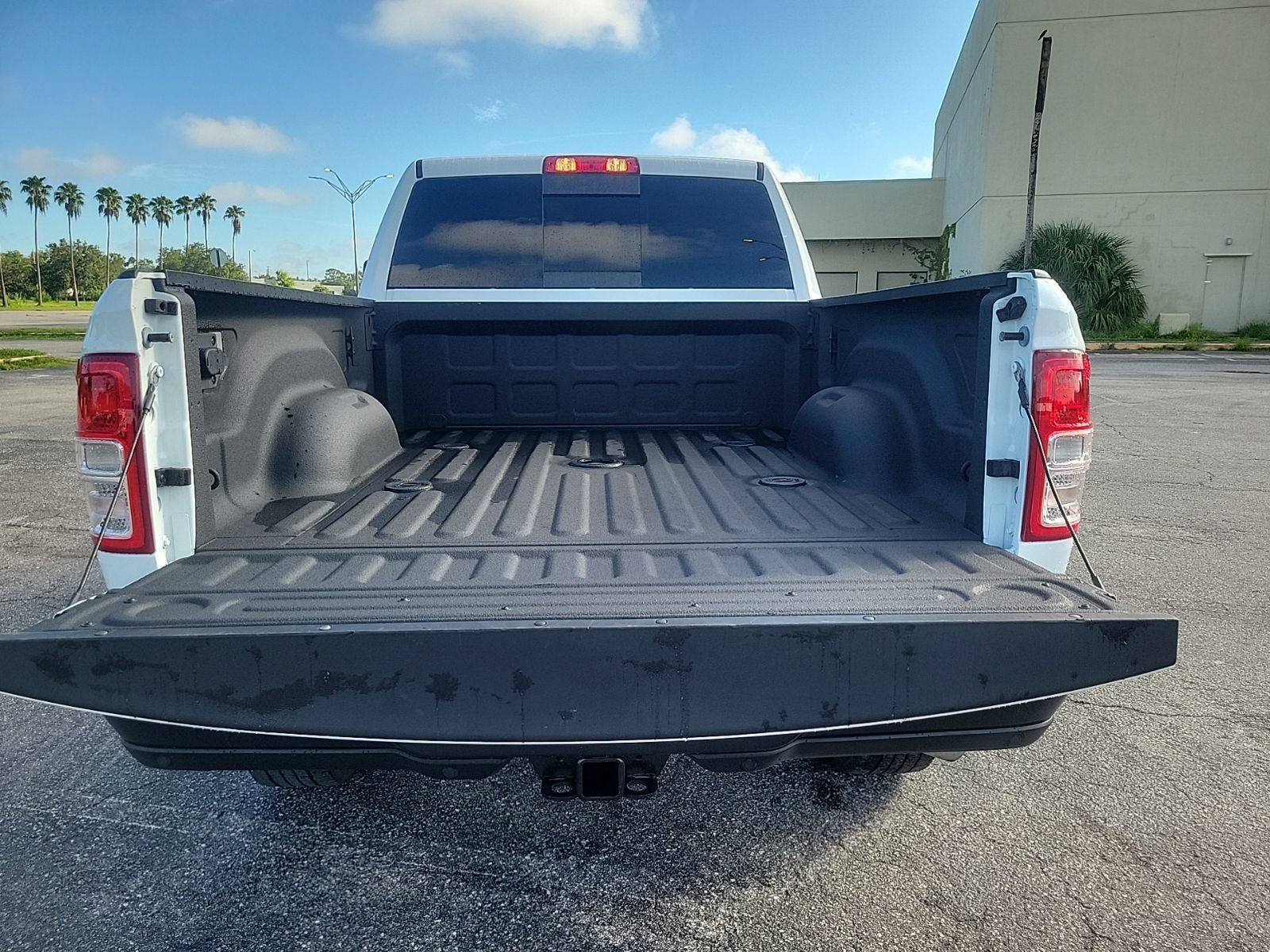 Used 2024 RAM 3500 Tradesman w/ Bed Utility Group AWD/4WD image 10