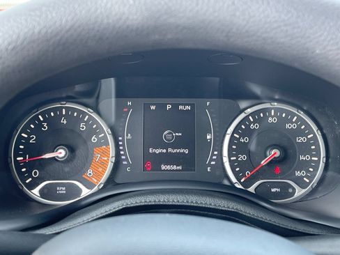 Used 2020 Jeep Renegade Sport FWD image 28