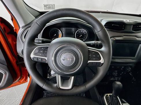 Used 2021 Jeep Renegade Sport FWD image 12