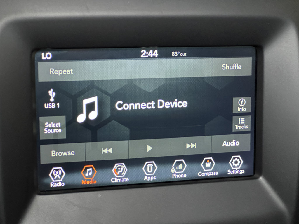 Used 2019 Jeep Compass Latitude w/ Popular Equipment Group AWD/4WD image 33