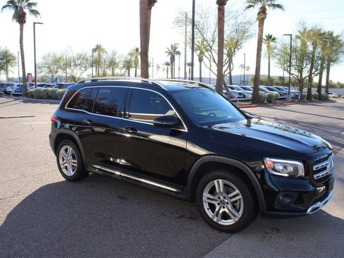 Used 2020 Mercedes-Benz GLB 250 image 7