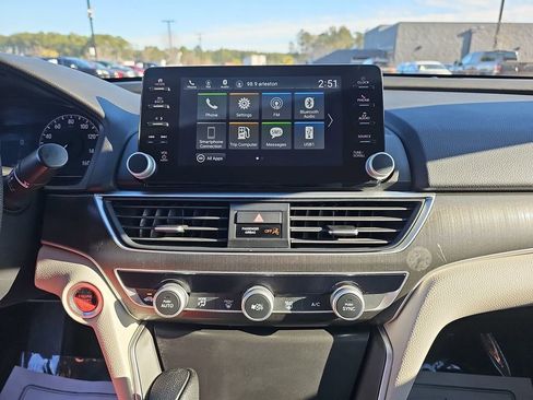 Used 2021 Honda Accord LX image 24