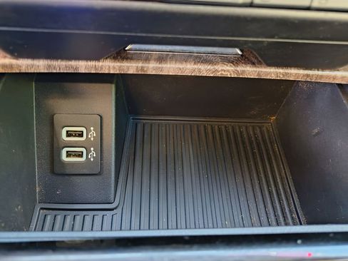 Used 2019 Ford F350 Lariat w/ Lariat Ultimate Package image 27