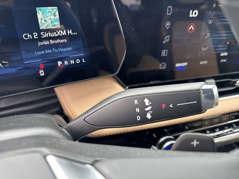 New 2026 Chevrolet Equinox ACTIV image 20